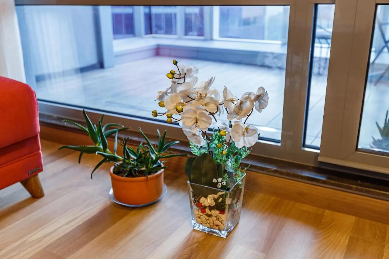 Modern Studio Apartment With Fascinating City View In Sariyer Istanbul Turkey
